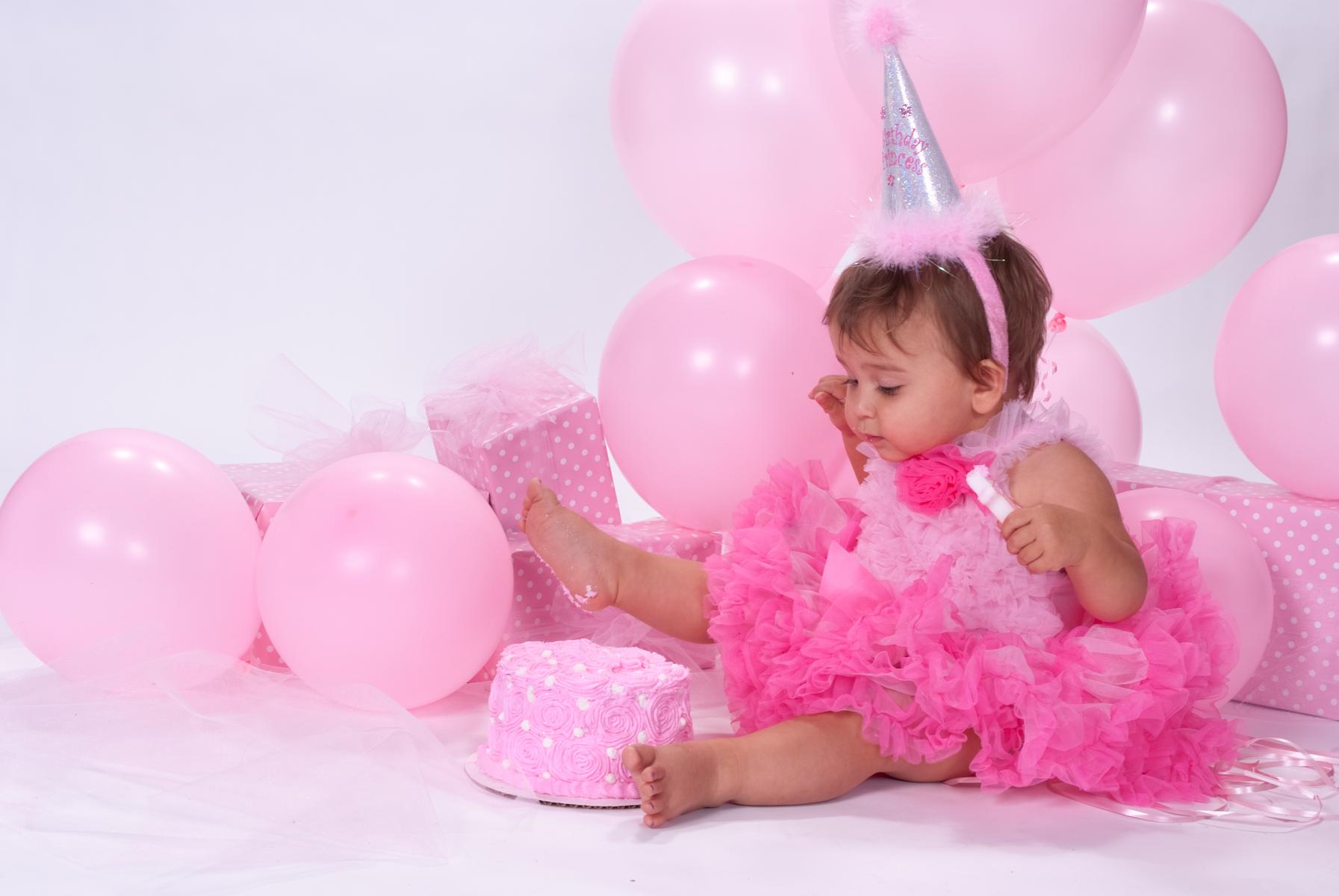 1st Birthday Cake Smash by Robertsons' Warehouse Photography, Wichita, KS
